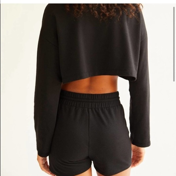 Free People Movement Sunny Crop Sweatshirt and High Waist Shorts Set Black S - Picture 8 of 8